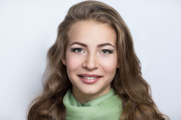 Naklejka premium Pretty girl with curly hair