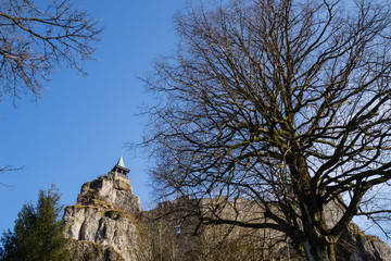 Fototapeta na wymiar Burg im Fränkischen Jura