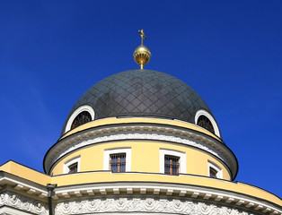 Cylindrical rotunda with Ionic porticos