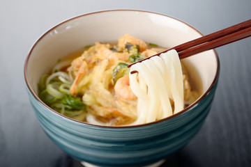 かき揚うどん