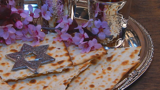 Passover matzo passover wine torah pesah jewish culture
