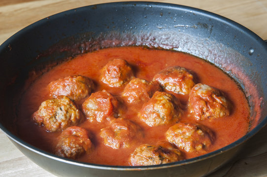 Meat balls with tomato sauce ready