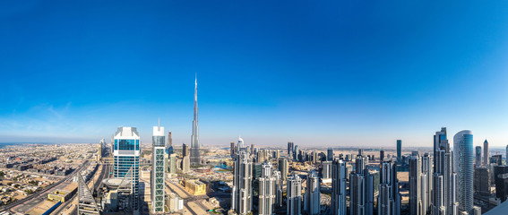 Naklejka premium Widok z lotu ptaka na Dubaj