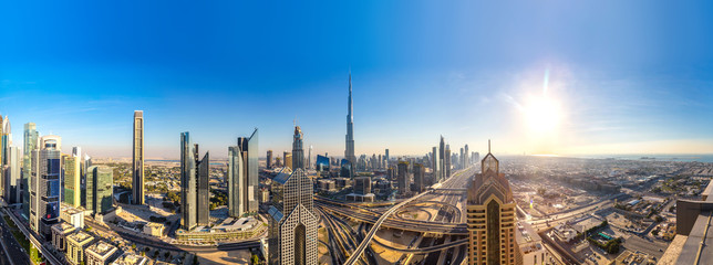 Obraz premium Widok z lotu ptaka na Dubaj