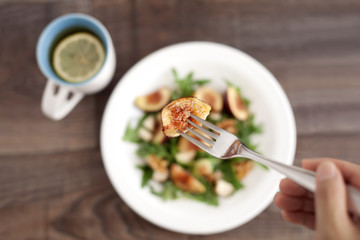 Fig with rucola