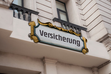 Naklejka premium Schild 81 - Versicherung