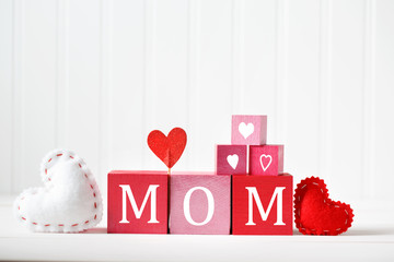 Mothers Day message with wooden blocks © Tierney