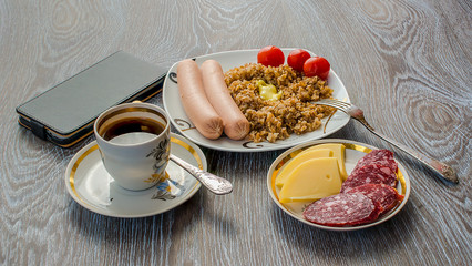 Breakfast for office worker