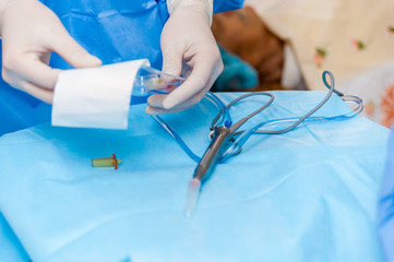 Preparing medical instruments for operation