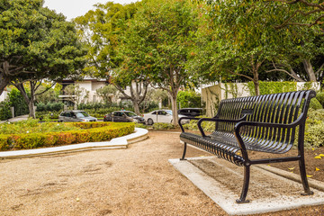 Obraz premium black metal bench Beverly Gardens Park
