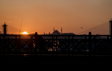 Fototapeta premium Sunset view from the Galata bridge in Istanbul