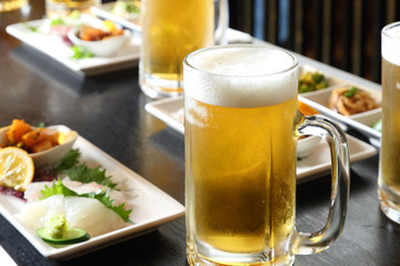 居酒屋〜ビールと料理 © BRAD