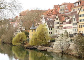 Fototapeta na wymiar Tübingen im Frühling