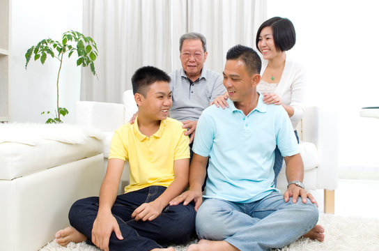 asian 3 generations family