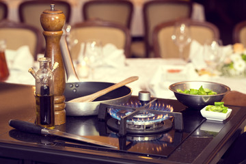 table gas stove frying pan kitchen tools