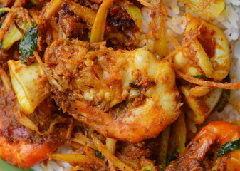 spicy stir fried shrimp and squid with herb