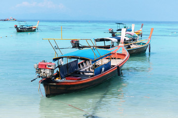 Fototapeta na wymiar long-tailed boat Koh Lipe Summer,Thai