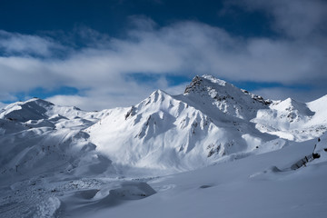 Fototapeta na wymiar Skifahren in Ischgl