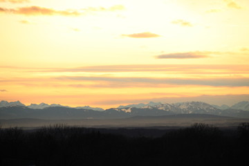 Obraz premium Sonnenuntergang Bergkette