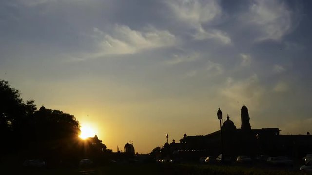 Fast motion shot of traffic moving in front of the Rashtrapati Bhavan, New Delhi, India 