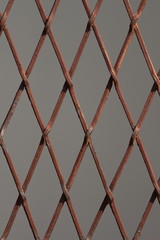 rete metallica arrugginita