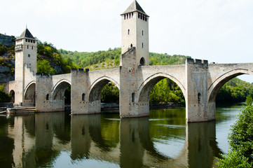Fototapeta na wymiar Valentre Bridge - Cahors - France