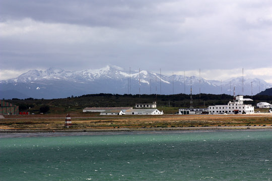 Ushuaia-Blick auf Flughafen
