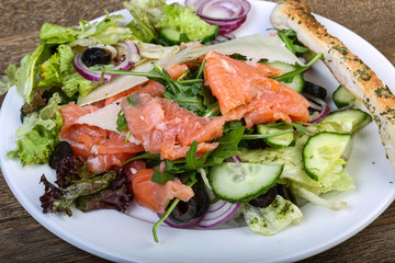 Salmon salad