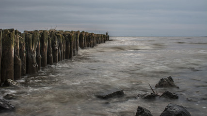 woda, czas, kamienie, zatoka, kamminke, niebo, chmury © jlewan