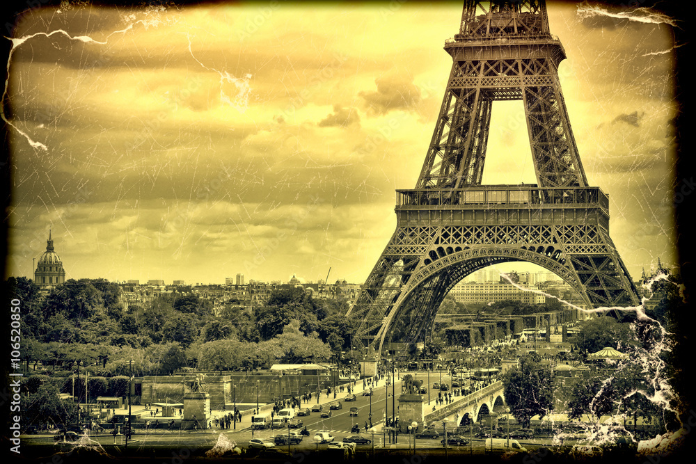 Wall mural Panorama Eiffel Tower in Paris. Vintage view. Tour Eiffel old retro style. 
