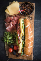 Served submarine sandwich