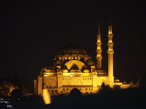 Istanbul mosque illuminated at night