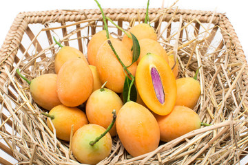  plum mango or Maprang