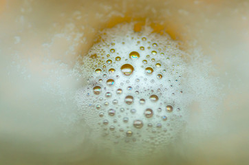 Bubbles on beer