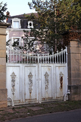 vintage gateway
