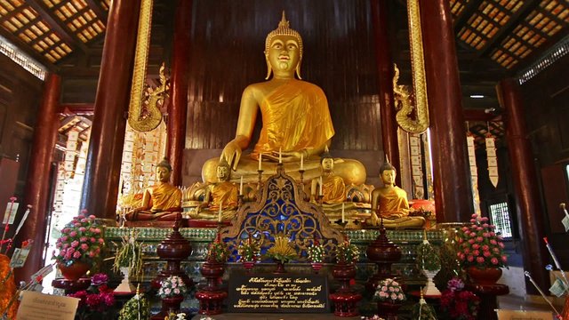 Buddha in Wat Phan Tao. Zoom in.