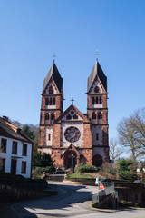 Fototapeta na wymiar Kirche in Mettlach
