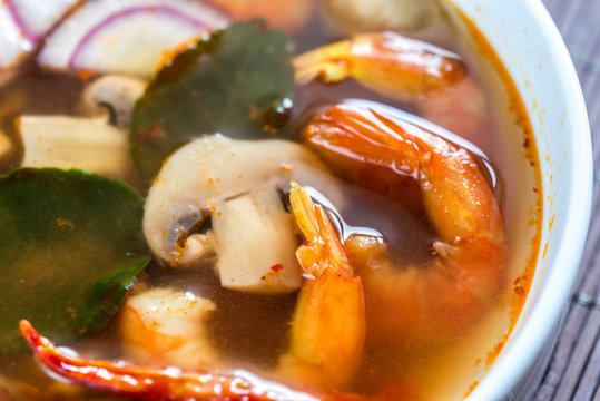 Thai tom yum soup