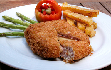 Cordon Bleu with French Fried