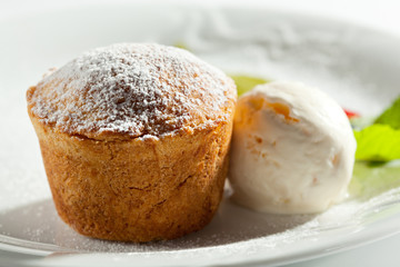 Pumpkin Pie with Ice Cream