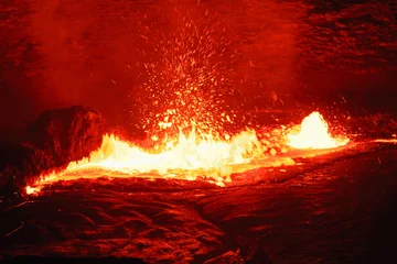 Wandaufkleber Burning lava lake in the Erta Ale volcano-Danakil-Ethiopia. 0207 © rweisswald