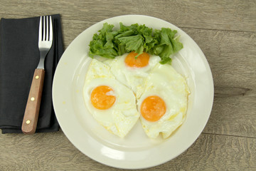 oeufs au plat 29032016