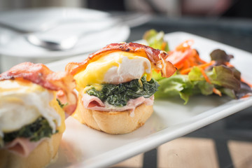 benedict egg