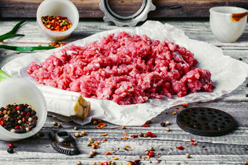 Raw minced beef