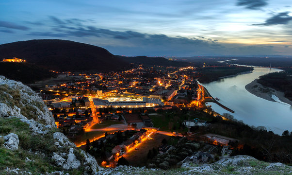 Hainburg Bilder Durchsuchen 1,037 Archivfotos, und