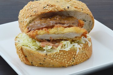 チキンカレーサンド