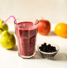 smoothie with black currant