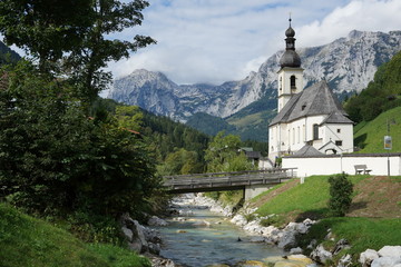 Fototapeta na wymiar Ramsauer Kirche