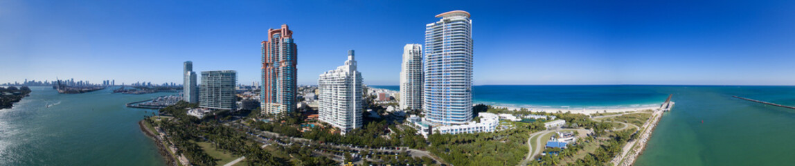 Fototapeta premium Miami aerial view at sunset, Florida - USA