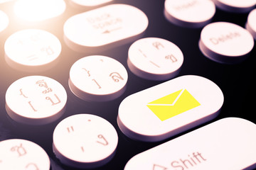 mail symbol on keyboard